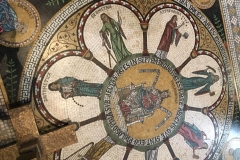 QUUQ1595